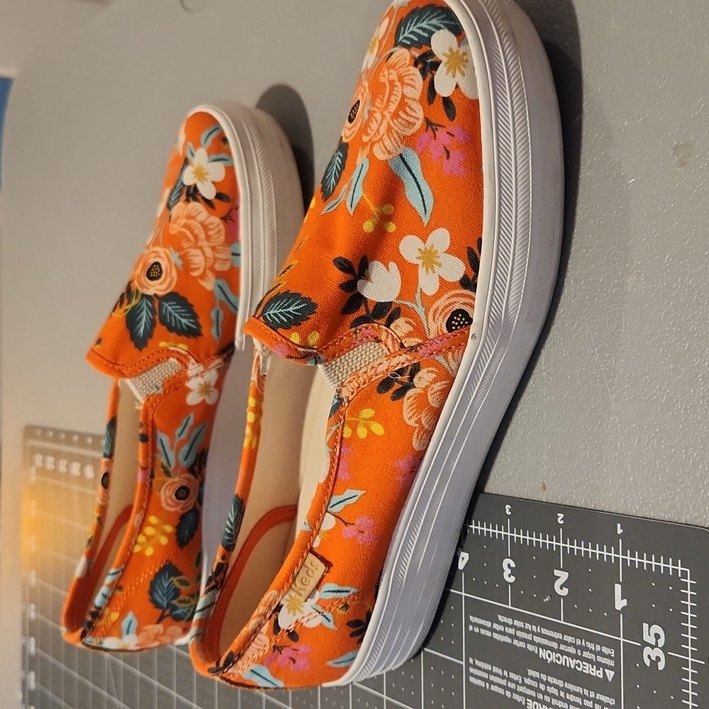 Keds Rifle Paper Co. Sz 8 - Picture 6 of 8
